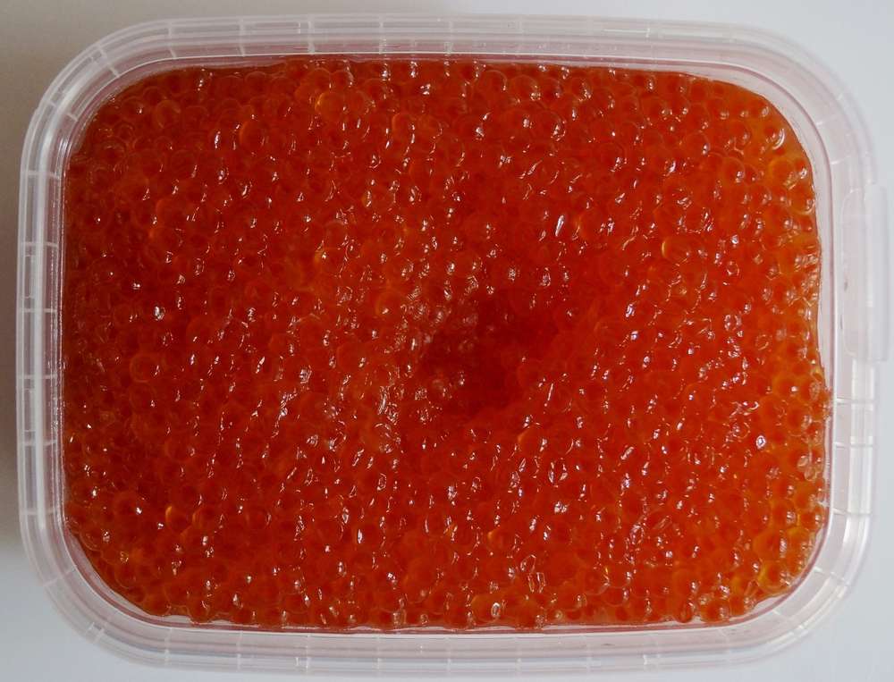 Rote Kaviar Lachsforelle in Schale mild gesalzen 36x250gr